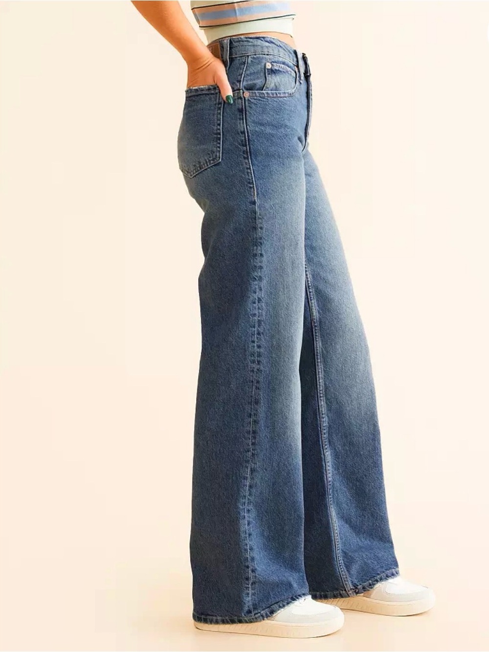 NWT We The Free Tinsley Baggy High-Rise Jeans in Hazey Blue - Picture 4 of 15